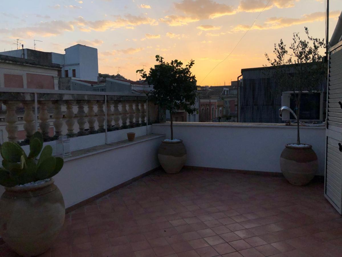 Casa Negli Iblei Apartment Canicattini Bagni ภายนอก รูปภาพ